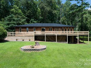157 Wendy Ln, Hendersonville, NC 28792