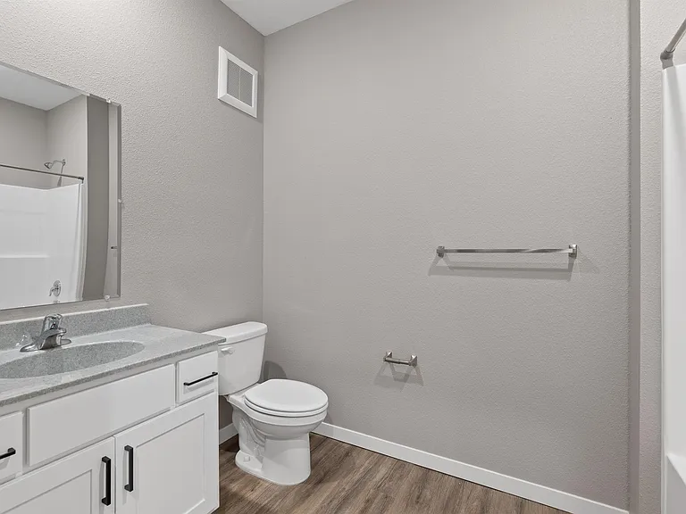 Creekside Heights Apartments, LLC — Photo 22