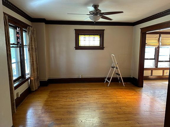 2nd image of 3495 N Fratney St