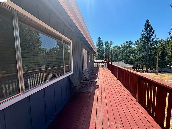 3rd image of 12547 Mount Jefferson St