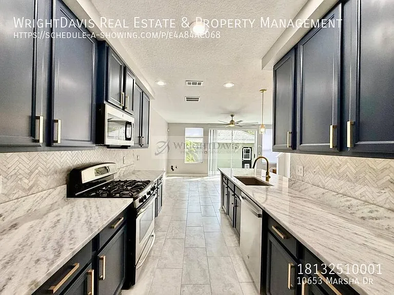 10653 Marsha Dr — Photo 17