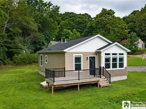 8119 Bear Lake Rd, Stockton, NY 14784