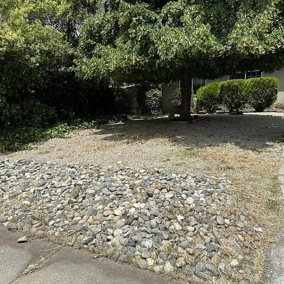 6601 Lindbrook Way — Photo 2