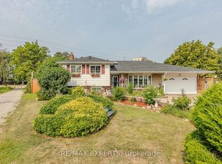 8 Easton Pl, Brampton, ON L6T2A7