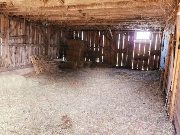 17517 240th St, Adel, IA 50003