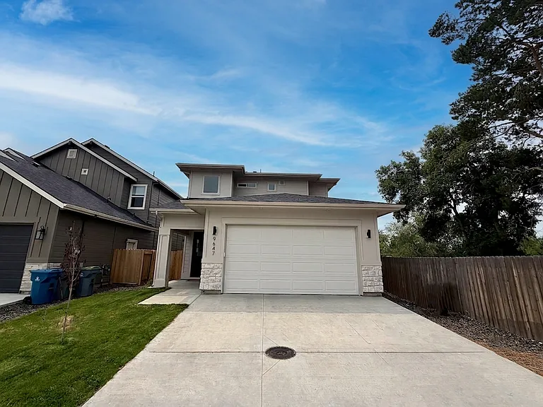 9647 W Kate Dr — Photo 1