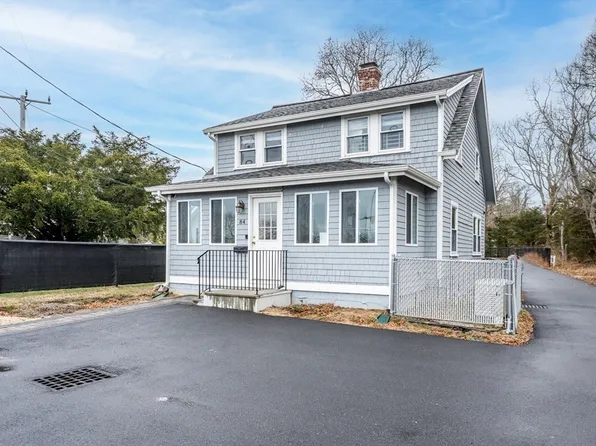 84 Bearses Way, Barnstable, MA 02630