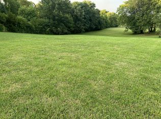 2101 Trieste Trl, Adams, TN 37010