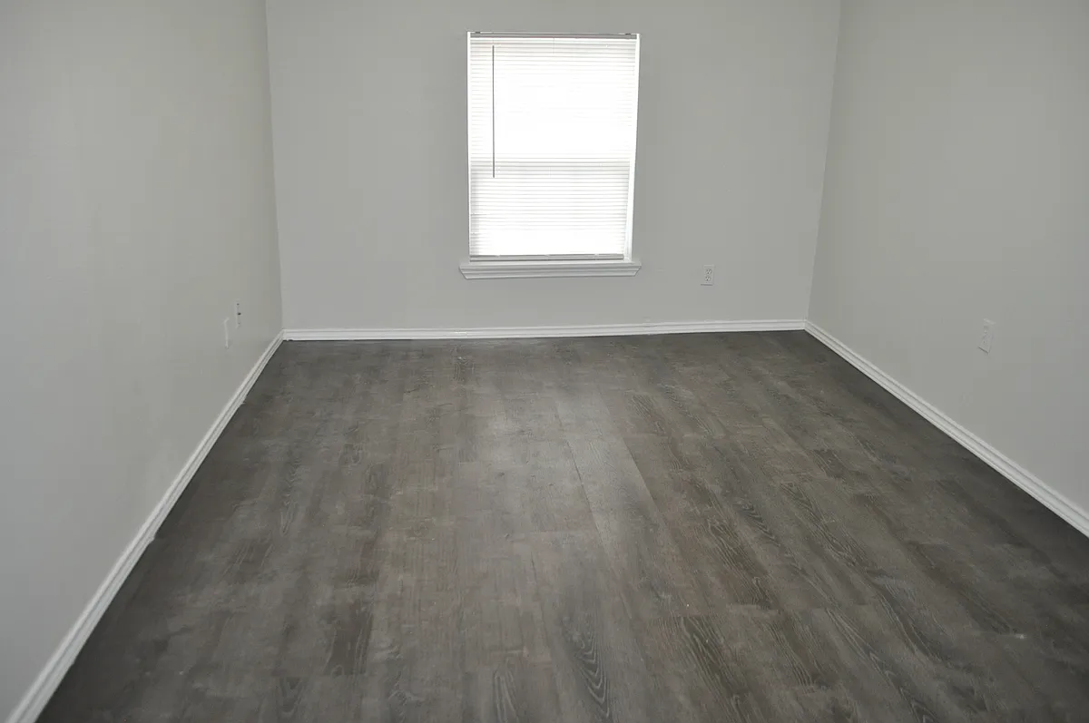 Building Photo - 108 Hilltop Dr