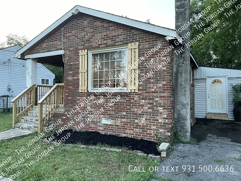 243 Wiley St — Photo 3