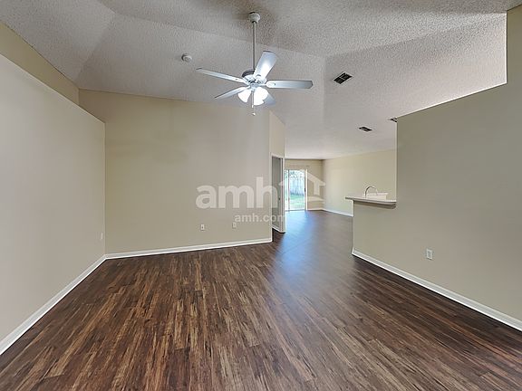 3rd image of 11173 Windlesham Ct