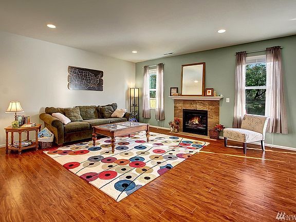 3rd image of 3987 E Roosevelt Ave
