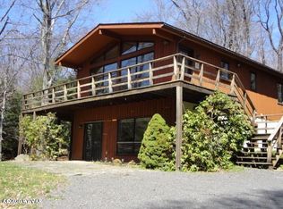 255 Eagles Mere Ave, Eagles Mere, PA 17731
