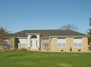 607 N Chillicothe Rd, Aurora, OH 44202