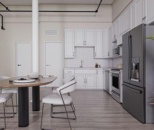 5th image of 530 Main St #2E