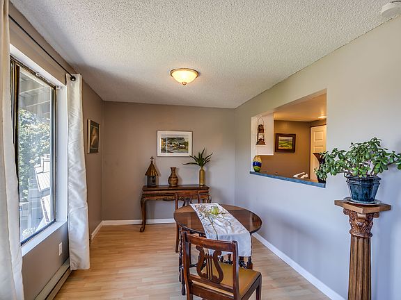 5th image of 3260 80th Ave SE APT 6