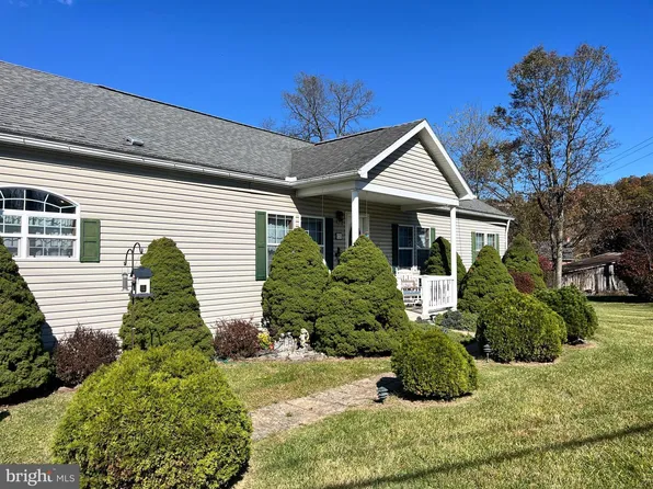 2 Mile Trl, Fairfield, PA 17320