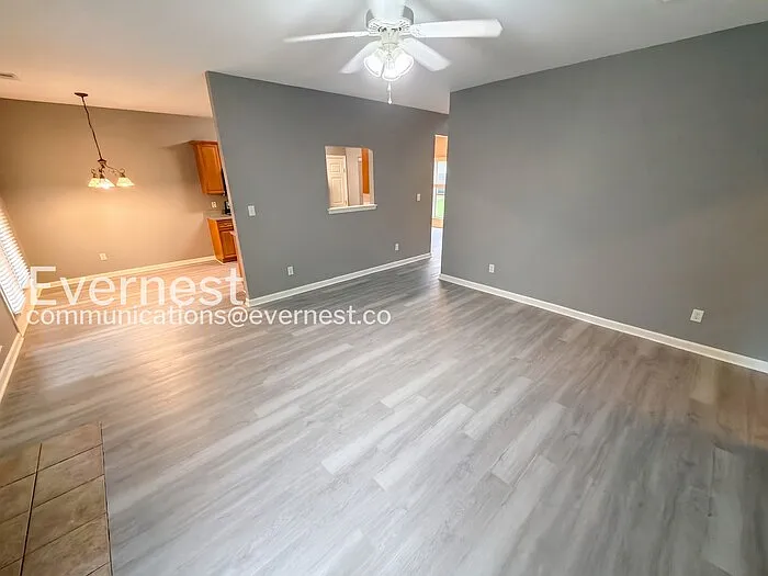 2008 Lake Cir — Photo 5
