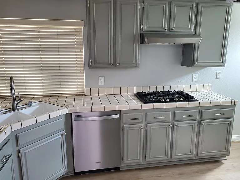 1834 Avenida Sevilla — Photo 10
