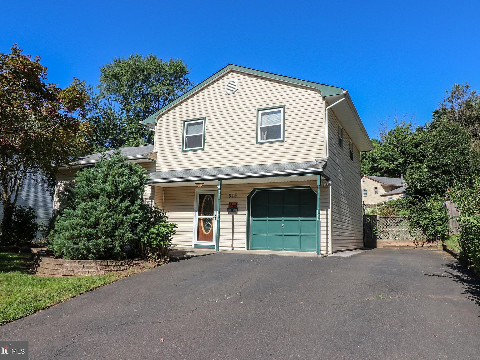 615 Parkway Dr, Fairless Hills, PA 19030 Zillow