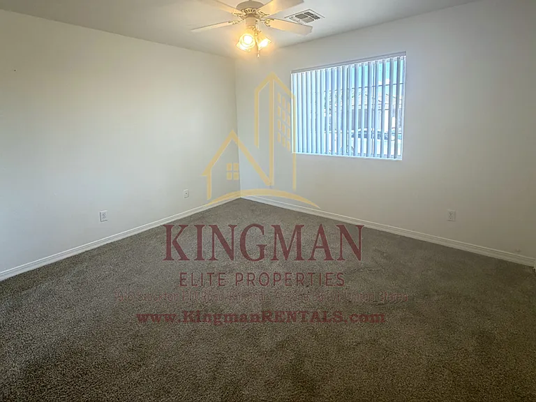 1748 Club Ave — Photo 14