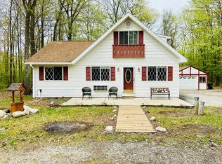11062 Sherwood Dr, Frederic, MI 49733