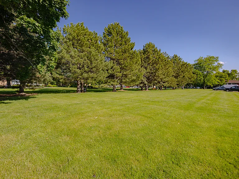 930 Beau Dr #312 — Photo 50