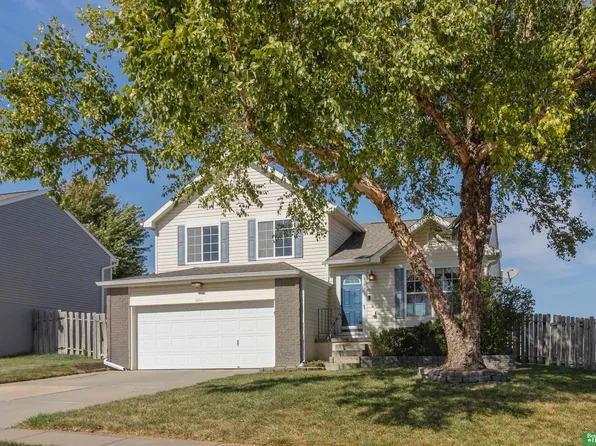 16114 Birch Ave, Omaha, NE 68136