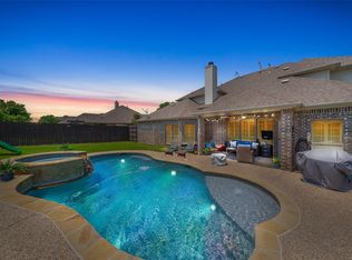 2610 Sandstone Ln, Midlothian, TX 76065