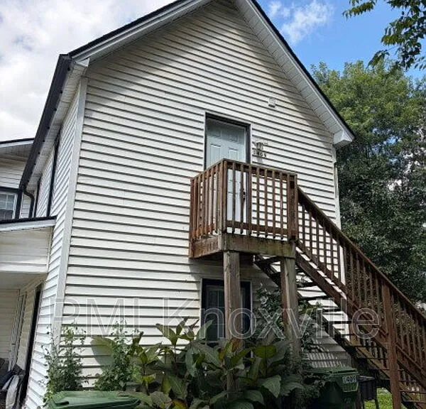 1409 Sevierville Rd — Photo 3