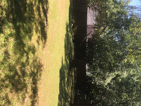 4th image of 404 Twin Oak Trl