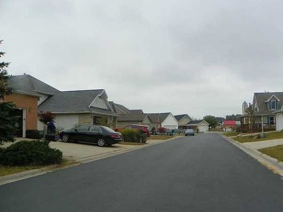 Street View - North : The majority of the neighborhood homes are 10 years old or newer.