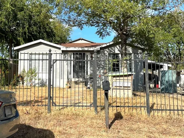 323 Colleen Dr, San Antonio, TX 78228