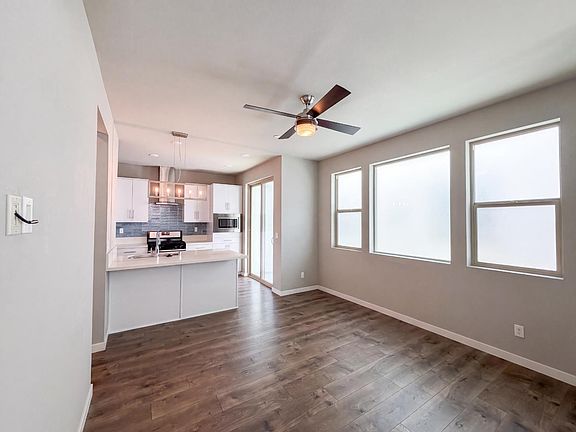 3rd image of 434 Crate Ave