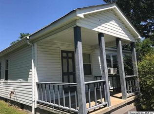 579 5th St NW, Arab, AL 35016