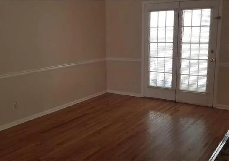 3386 Shorelake Dr — Photo 8