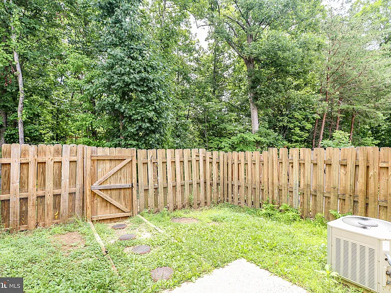 502 Wind Ridge Dr — Photo 25