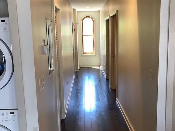 4th image of 468 Delaware Ave