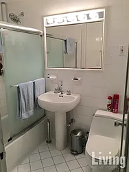 Rented by Living New York