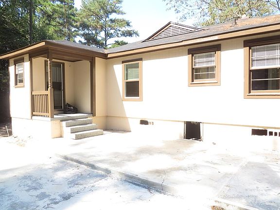 4th image of 409 Canna Dr