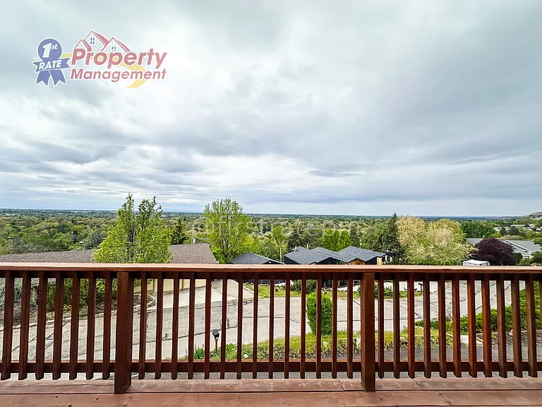 2624 N Hillway Dr — Photo 10