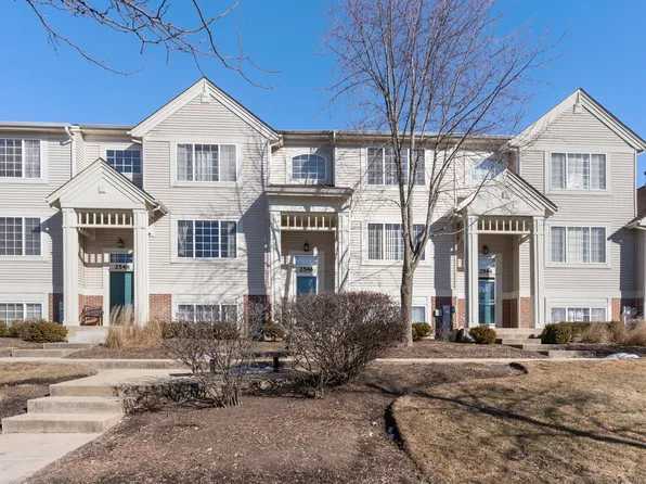 2546 Hatfield Ct, Elgin, IL 60123