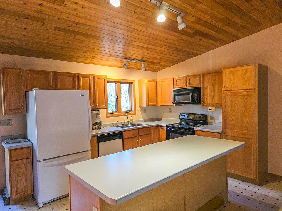 7963 N Jansen Rd, Minocqua, WI 54548 | Zillow