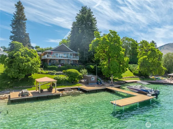 93 Lord Acres Road, Chelan, WA 98816