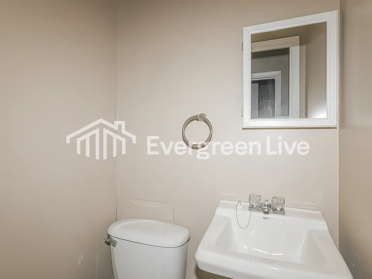 5102 W 30th St — Photo 10