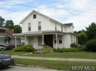 807 2nd St, Saint Marys, WV 26170