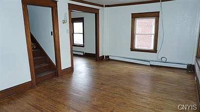 2nd image of 24360/362 Main St