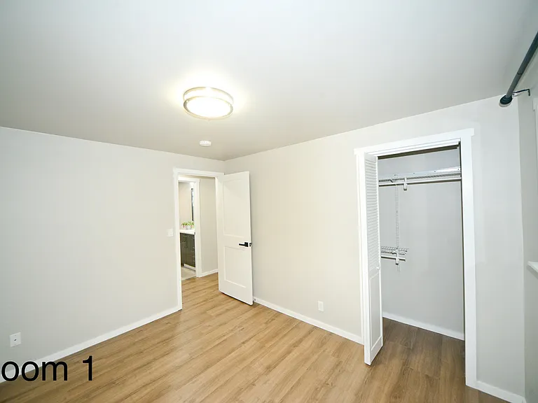 16332 Wallingford Ave N — Photo 35