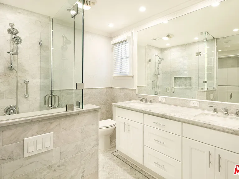 1118 S Cardiff Ave #1 — Photo 23
