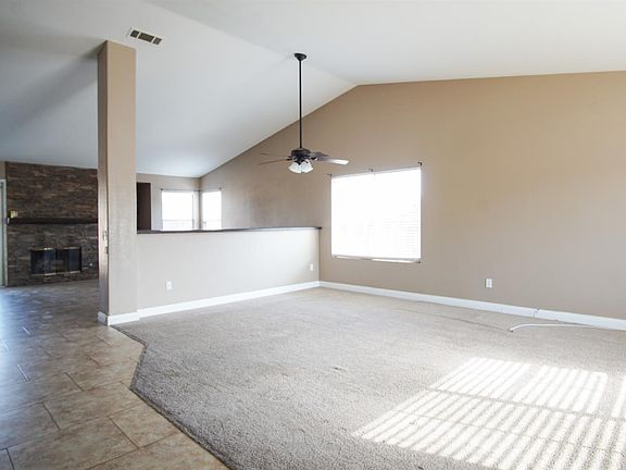 4th image of 12648 Mesa Linda Ave
